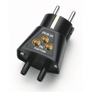 Chauvin arnoux <br> CA 751 Adaptateur de test pour prise 2P+T <br> Réf BI :  CHXP01101997Z <br> Réf Fab :  P01101997Z <br> EAN13 :  3760171412084