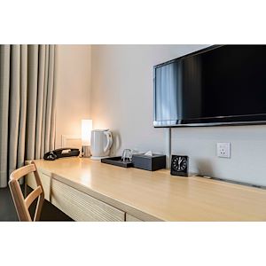 Schneider Electric D-Life - cadre de finition - blanc lotus - 1 poste  Réf BI  : BISCHMTN4010-6535   Réf Fab :  MTN4010-6535  EAN13  : 3606480890420